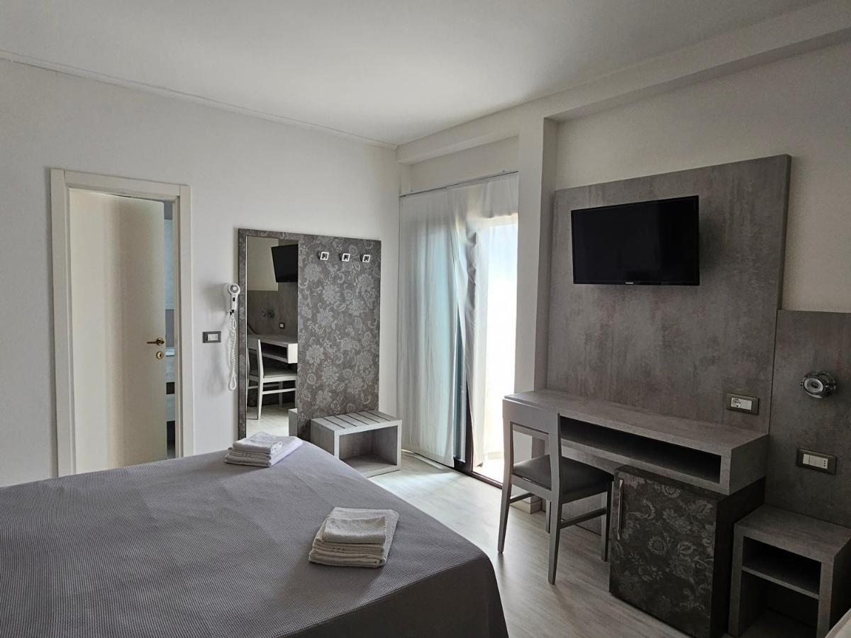 Hotel Admiral Bellaria-Igea Marina Luaran gambar